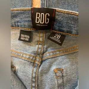 BDG Girlfriend High-rise Jeans